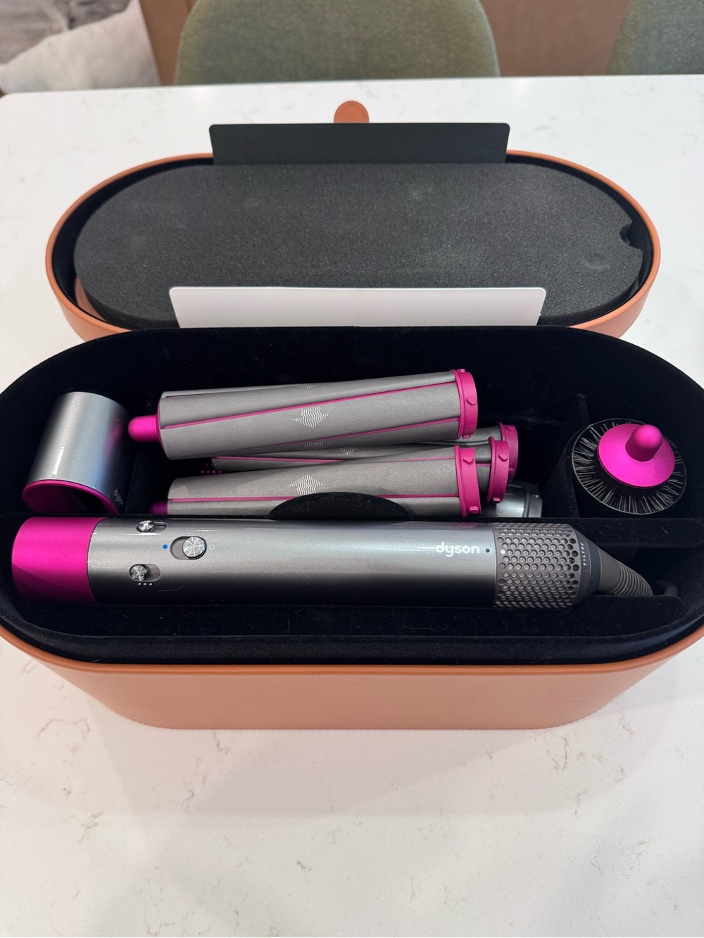 Dyson Airwrap- Long Barrel